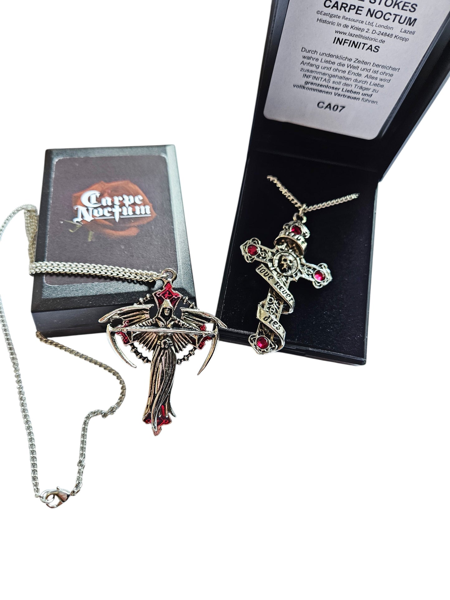 CA Schachtel mit Kette