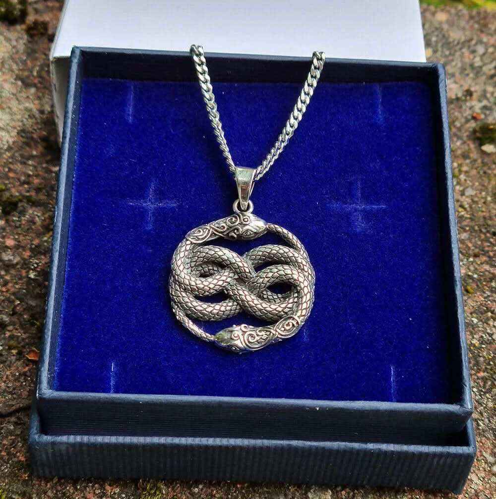 Auryn Aurin Anhänger 925 Silber + Kette Atreyu Unendliche Geschichte