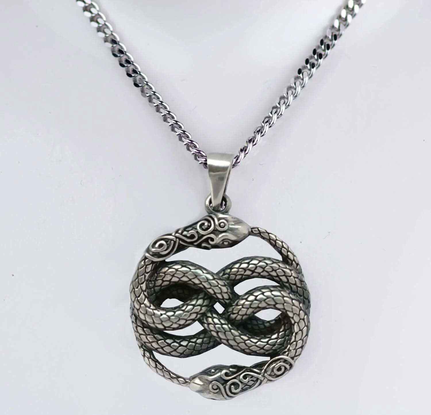 Auryn Aurin Anhänger 925 Silber + Kette Atreyu Unendliche Geschichte