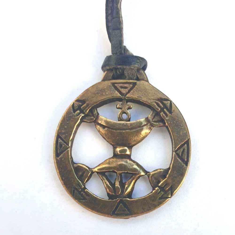 Königinpentakel Anhänger Schmuck