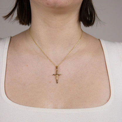 Kettenanhänger Gold Anhänger Kreuz Korpus  massiv 375 - 9 Karat Gold