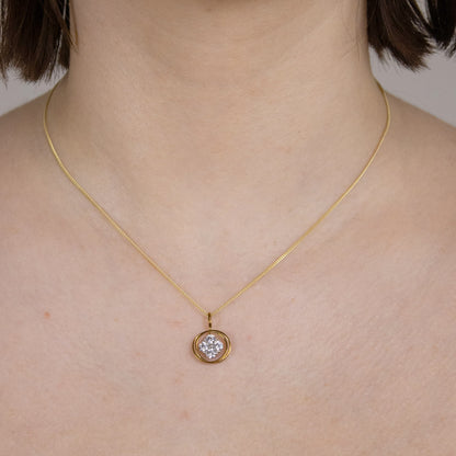 Anhänger Zirkonia  333 Gold rhodiniert mit vergoldeter Silberkette