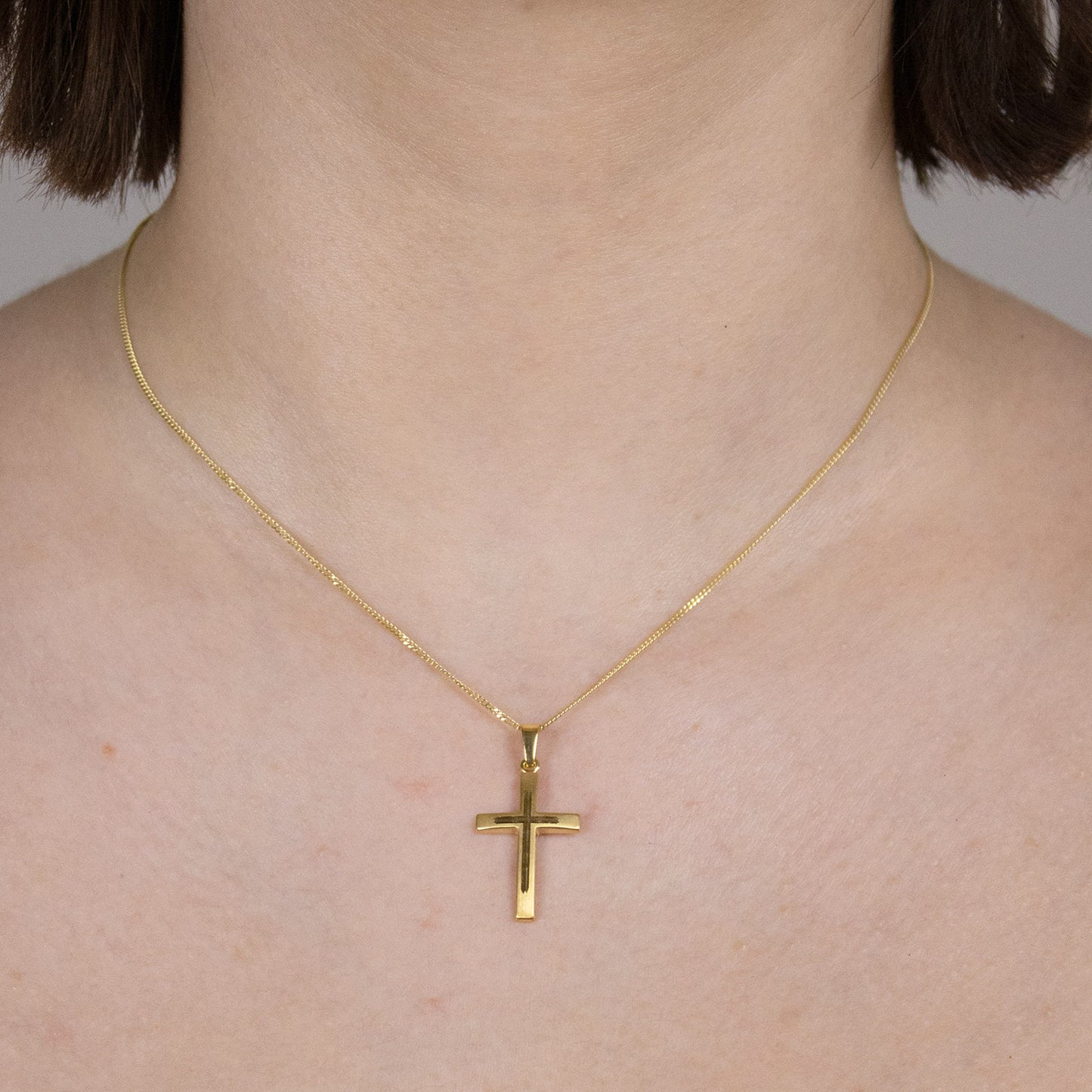 Anhänger Kreuz   333-8 Karat Gold mit vergoldeter Silberkette