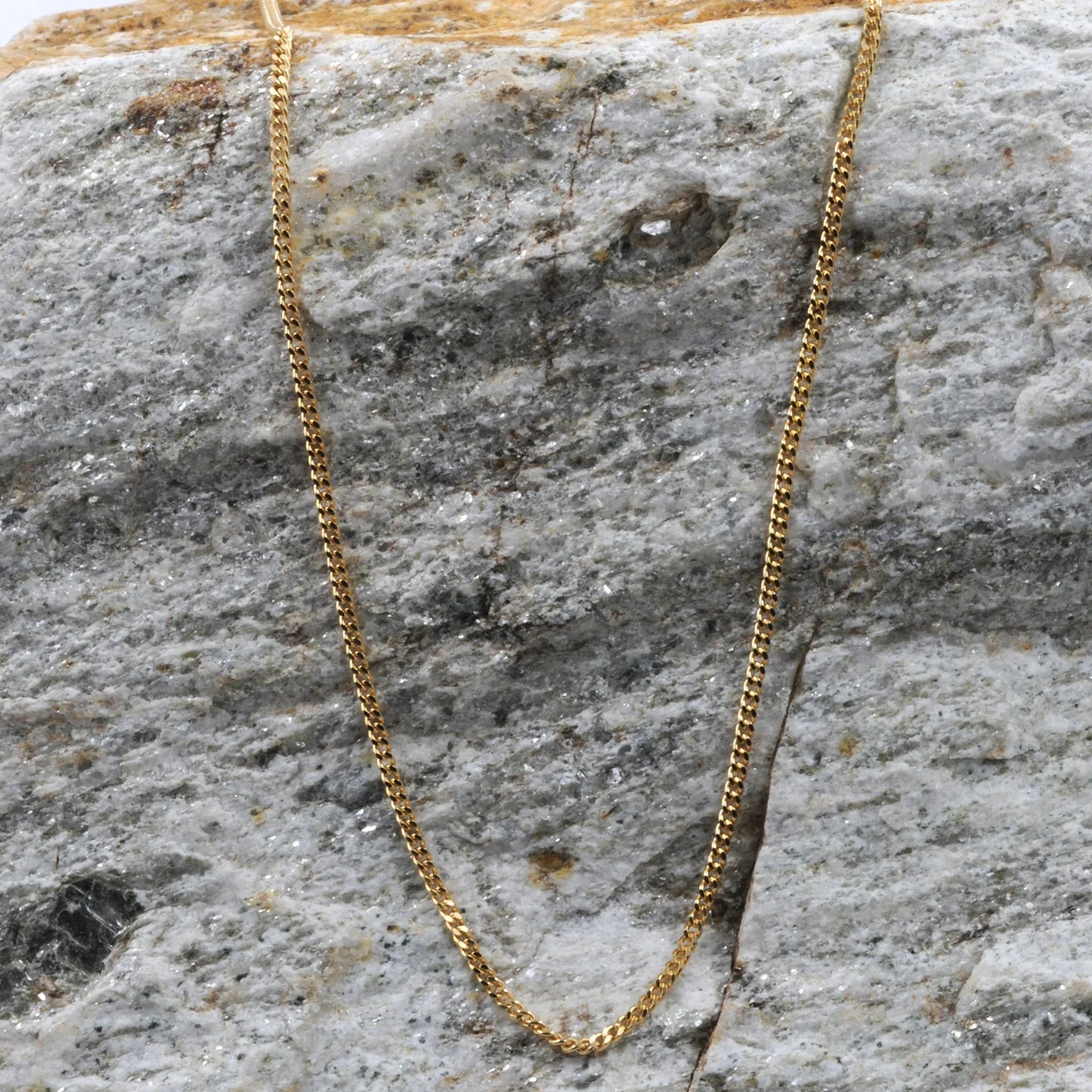 Goldkette Panzerkette Länge 38cm - Breite 1,4mm - 750-18 Karat Gold