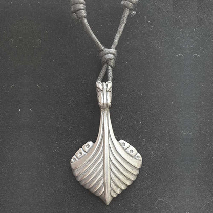 Wikinger Drachenboot Anhänger Schmuck Zinn 50x30mm mit Schnur