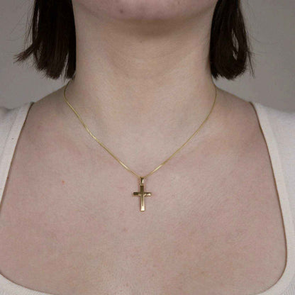 Anhänger Kreuz mit massiver Goldkette 1,1 mm 333-8 Karat Gold