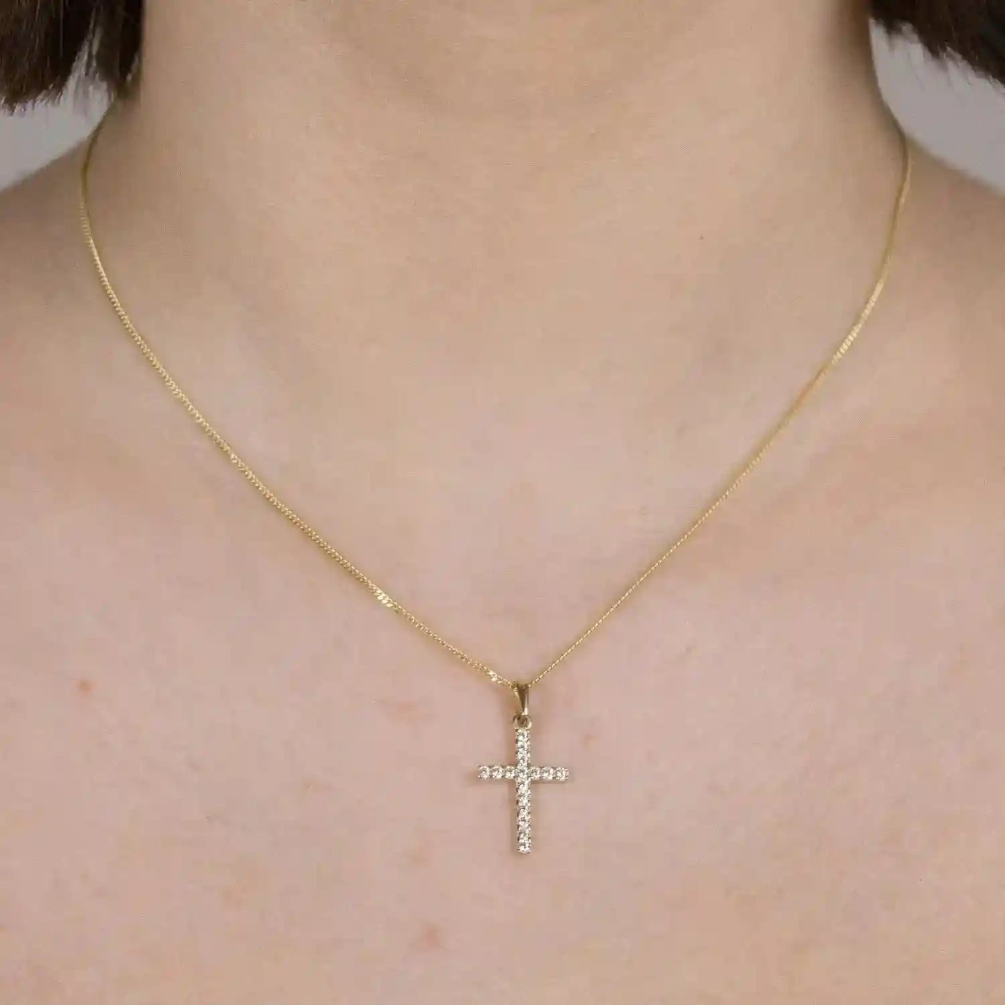 Anhänger Kreuz Zirkonia 333-8 Karat Gold mit vergoldeter Silberkette - Firma Holzenplotz - Silberketten-Goldketten.de 