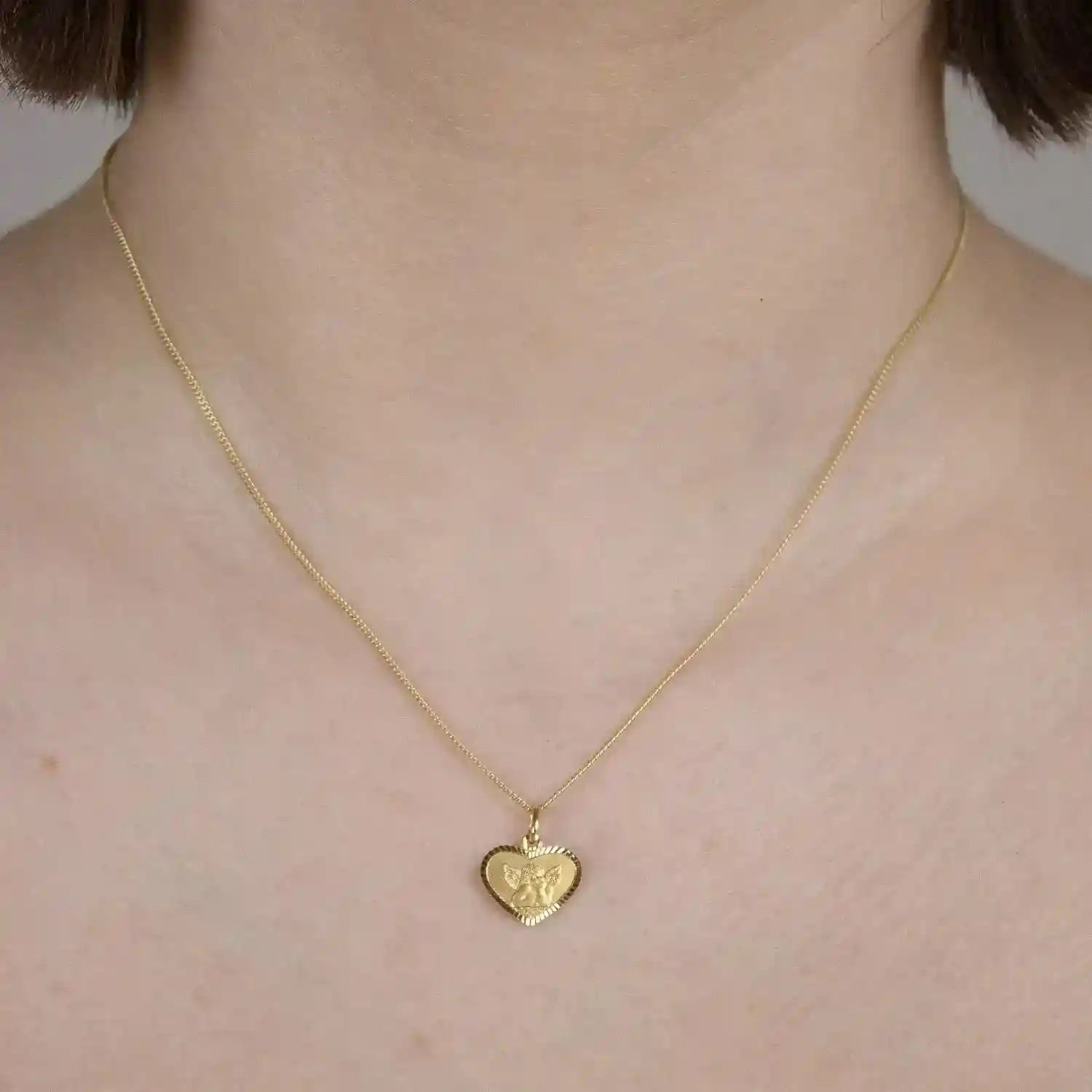 Anhänger Medaille Amor 333-8 Karat Gold mit vergoldeter Silberkette - Firma Holzenplotz - Silberketten-Goldketten.de 