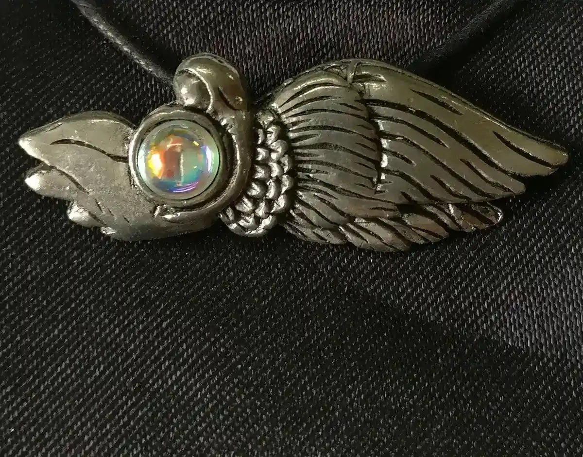 Der mitfühlende Engel Anhänger Schmuck - Engel - 42x15mm