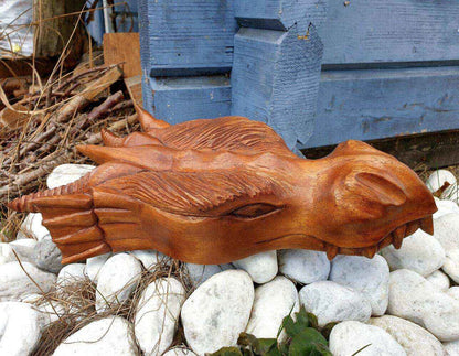 Drache Kopf Dragon mächtig handgearbeitet Wandbild aus Holz Fantasy Handarbeit