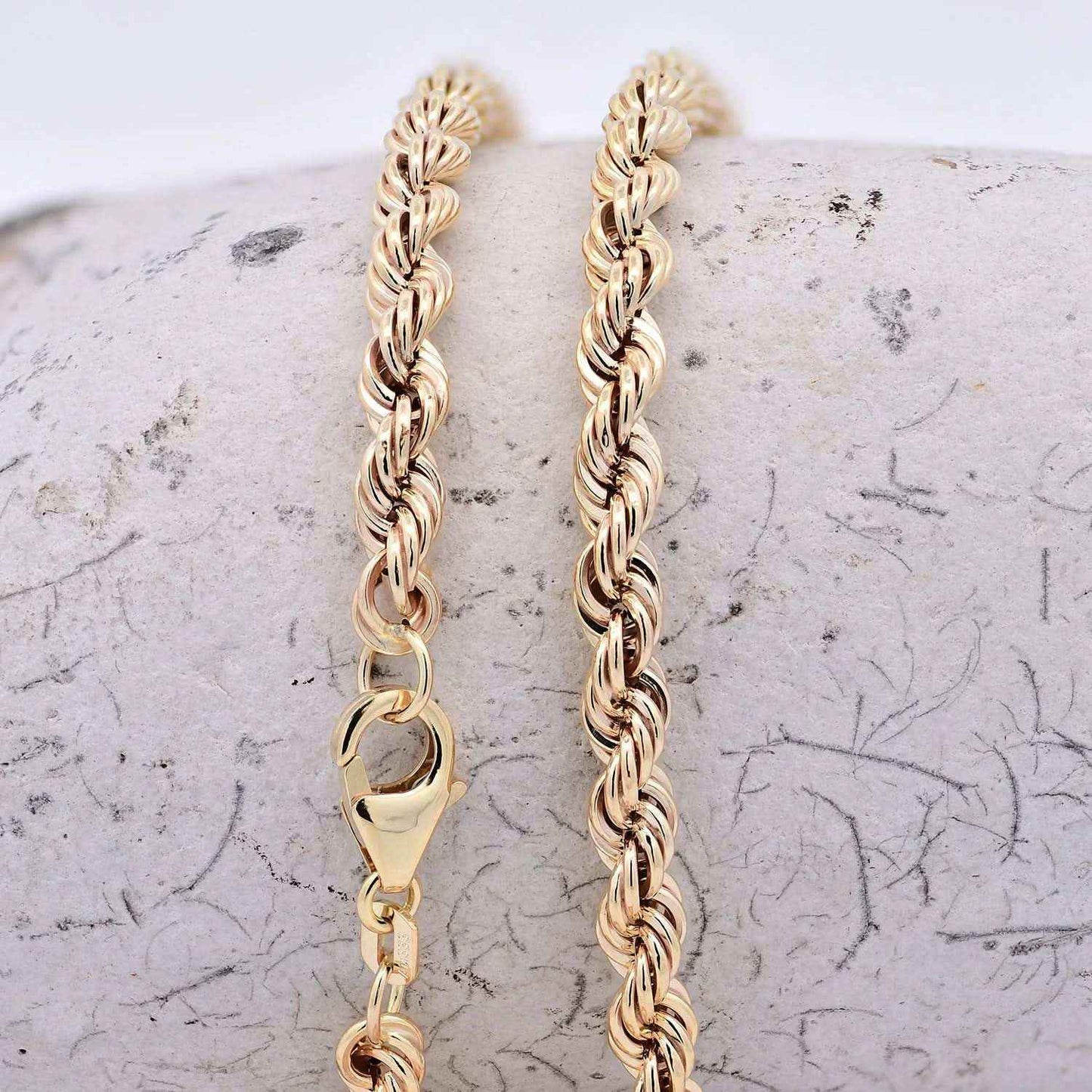 Edle Kordelkette Halskette - 333 - 8 Karat Gold Juwelier Qualität - Firma Holzenplotz - Silberketten-Goldketten.de 