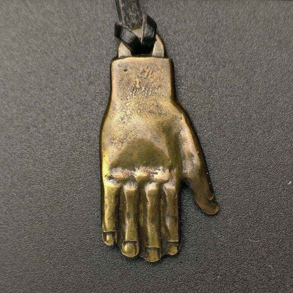 Glückshand aus Bronze Anhänger Schmuck