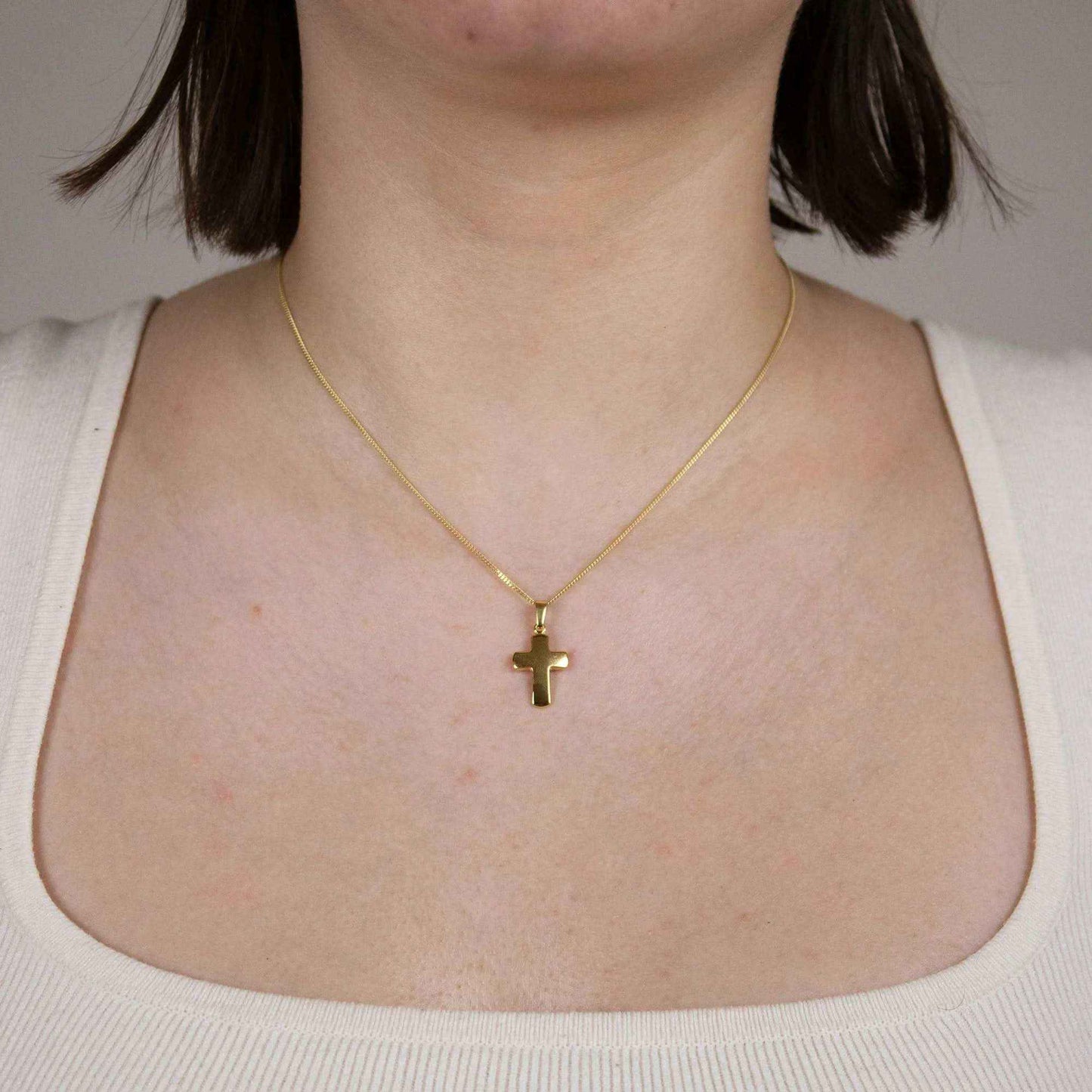 Gold Anhänger Kreuz mit Goldkette massiv 333 - 8 Karat Gold - Firma Holzenplotz - Silberketten-Goldketten.de 