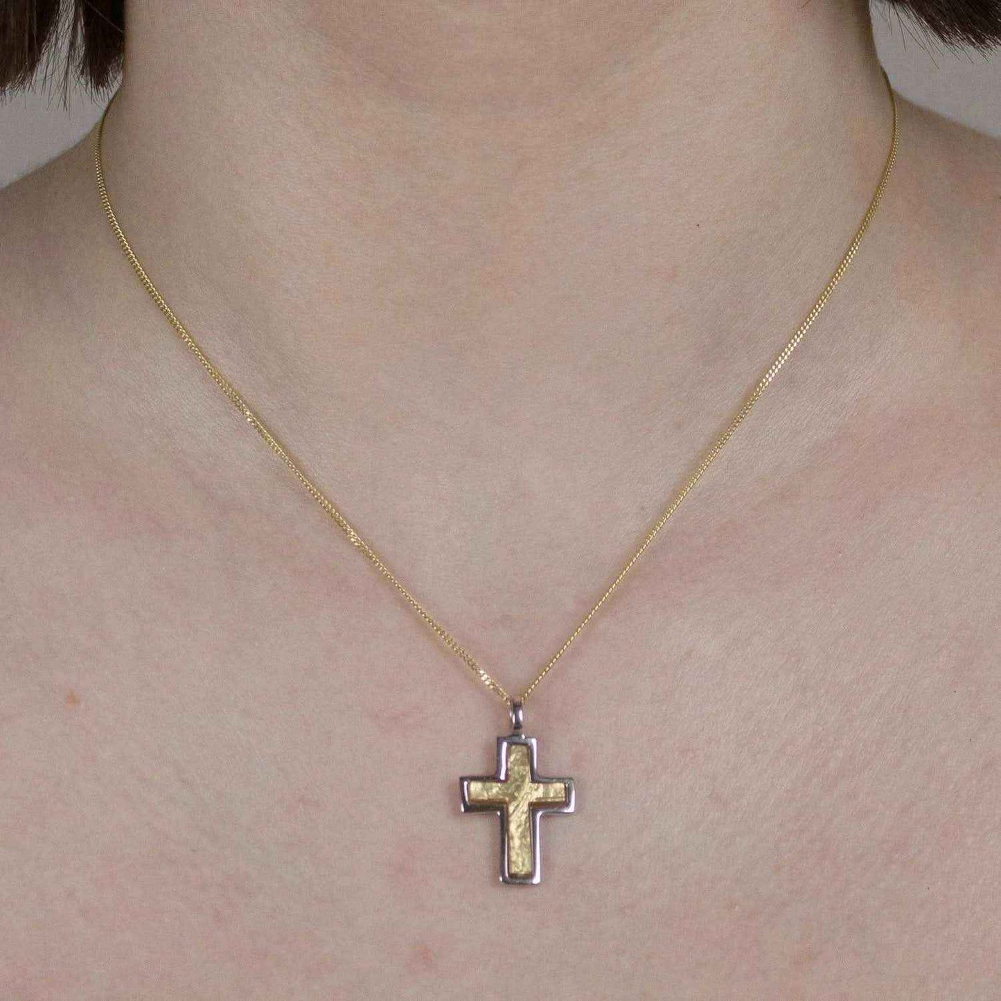 Gold Anhänger Kreuz mit Goldkette massiv 333/GW Karat Gold - Firma Holzenplotz - Silberketten-Goldketten.de 