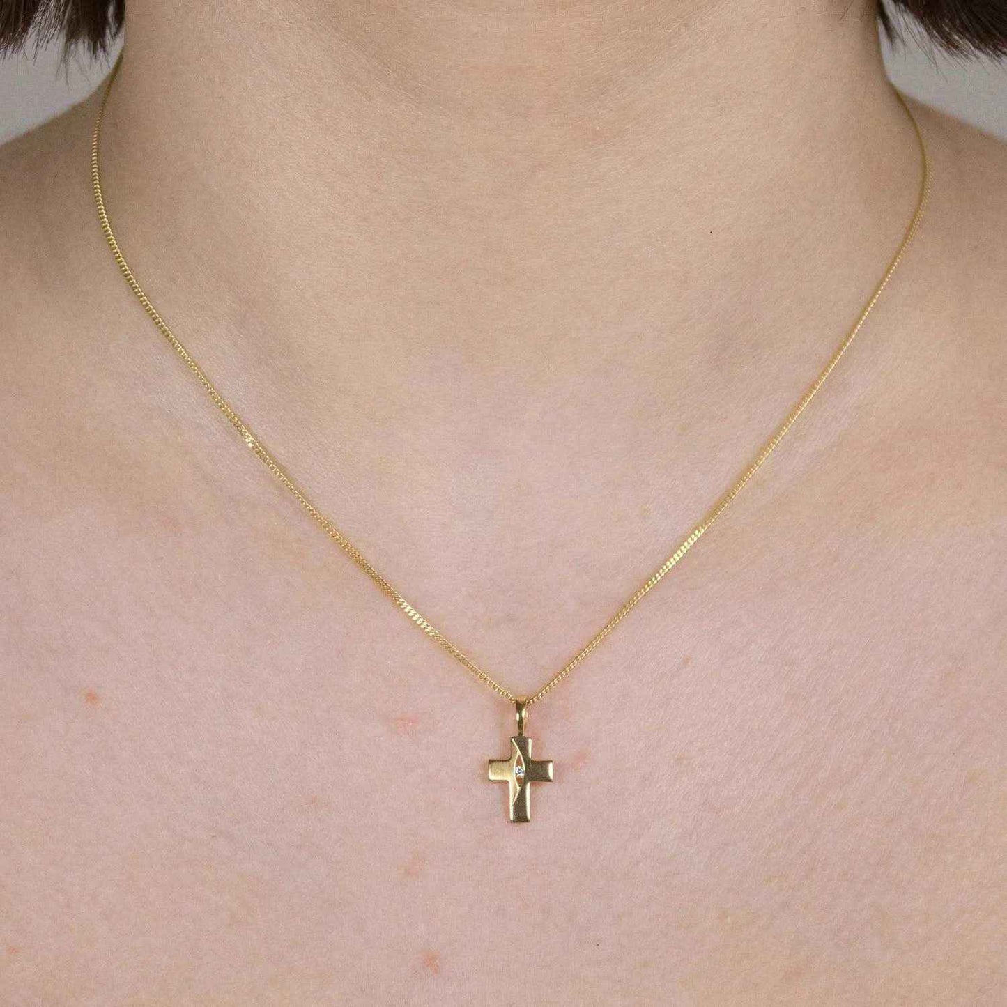 Gold Anhänger Kreuz Zirkonia mit Goldkette massiv 333 - 8 Karat Gold