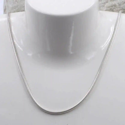 1,6 mm 42 cm 585 - 14 Karat Weißgold Schlangenkette rund massiv Gold hochwertige Goldkette  5,6 g