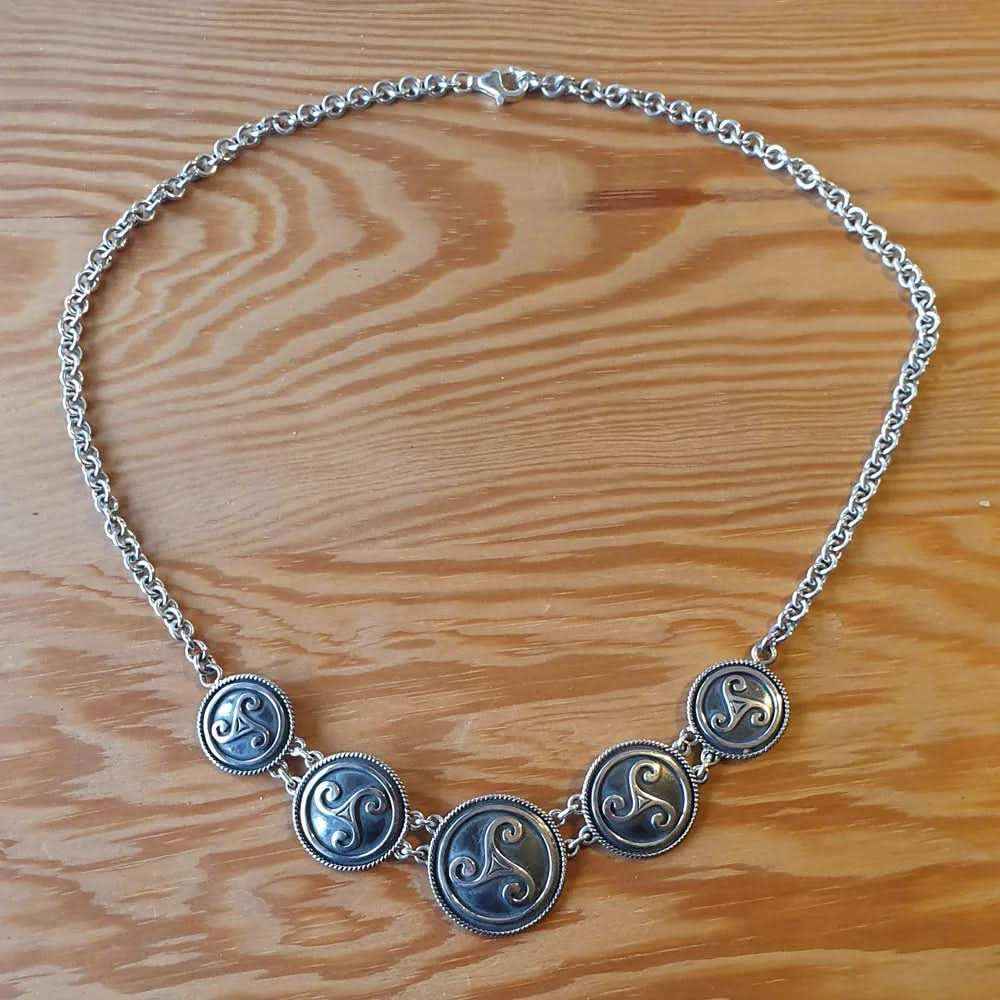 Keltisches Collier Triskele Kette 925er Silber Celtic - Firma Holzenplotz - Silberketten-Goldketten.de 