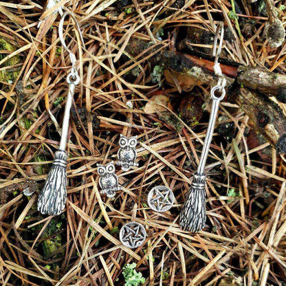 Magie Hexe Pentagramm Besen Zauber Eule Ohrstecker Ohrringe Ohrhänger - Firma Holzenplotz - Silberketten-Goldketten.de 