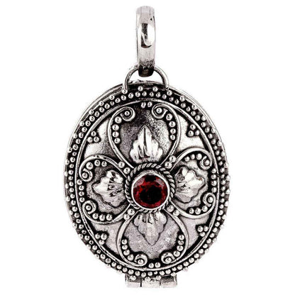 3,4cm Foto-Medaillon mit Fach Roter Granatstein 925er Silber Handmade