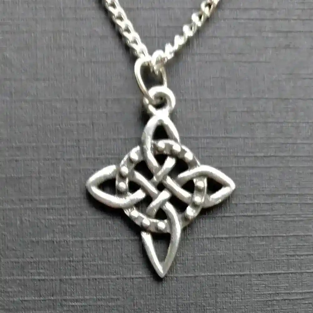 Nordischer Knoten Schmuck Anhänger - Keltische Knoten , Wikinger - 28x21mm