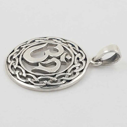 Om Aum Anhänger Schmuck - Om - Sanskrit 925er Silber - Firma Holzenplotz - Silberketten - Goldketten.de