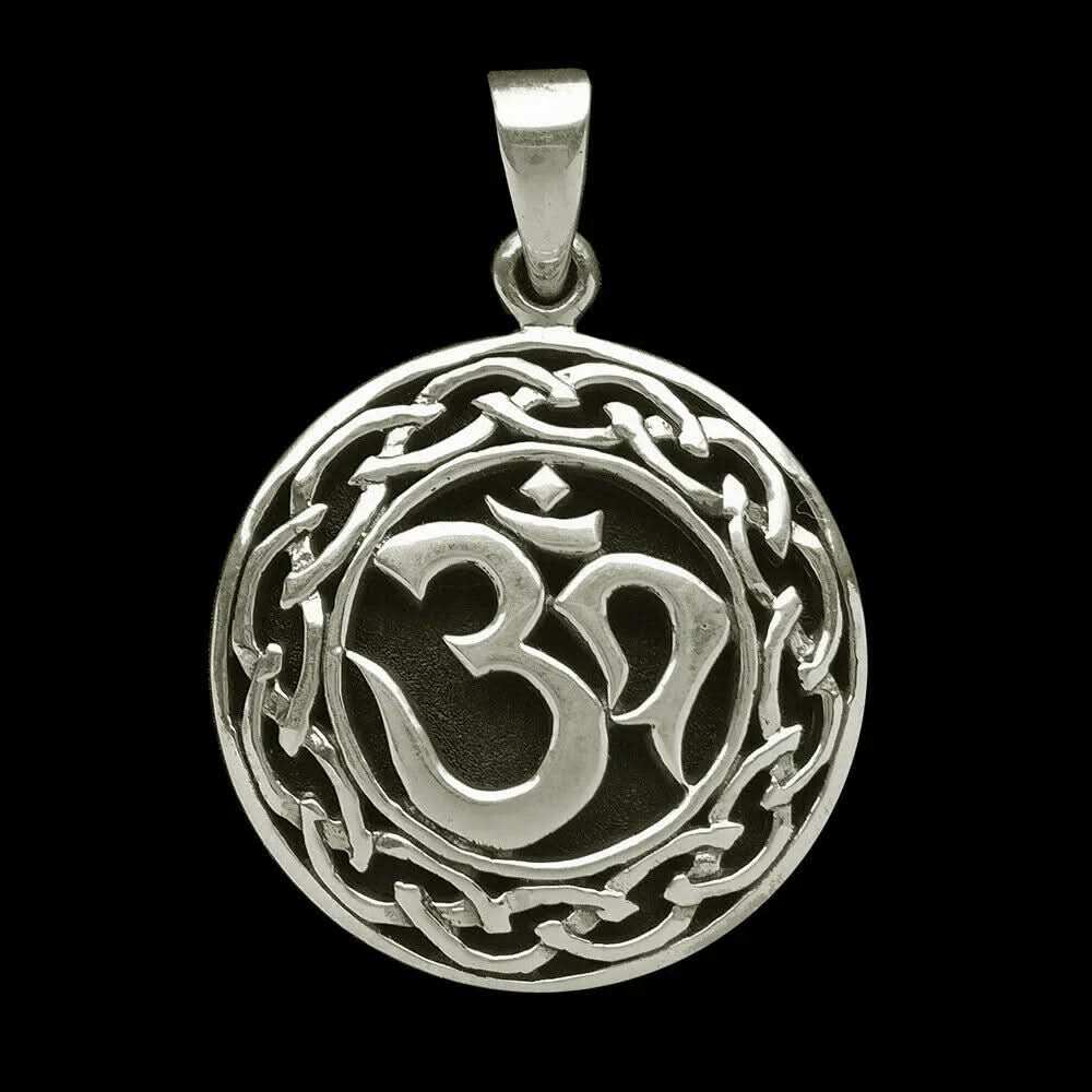 Om Aum Anhänger Schmuck - Om - Sanskrit 925er Silber - Firma Holzenplotz - Silberketten - Goldketten.de