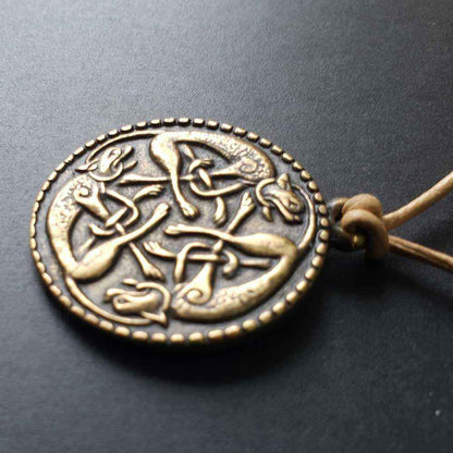 rennende Hunde Anhänger Schmuck - Sonstige Tiere , Wolf Hund - Durchmesser 29mm