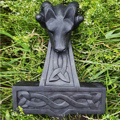 Widder Hammer Thorshammer Wandschmuck Holz handgeschnitzt schwarz