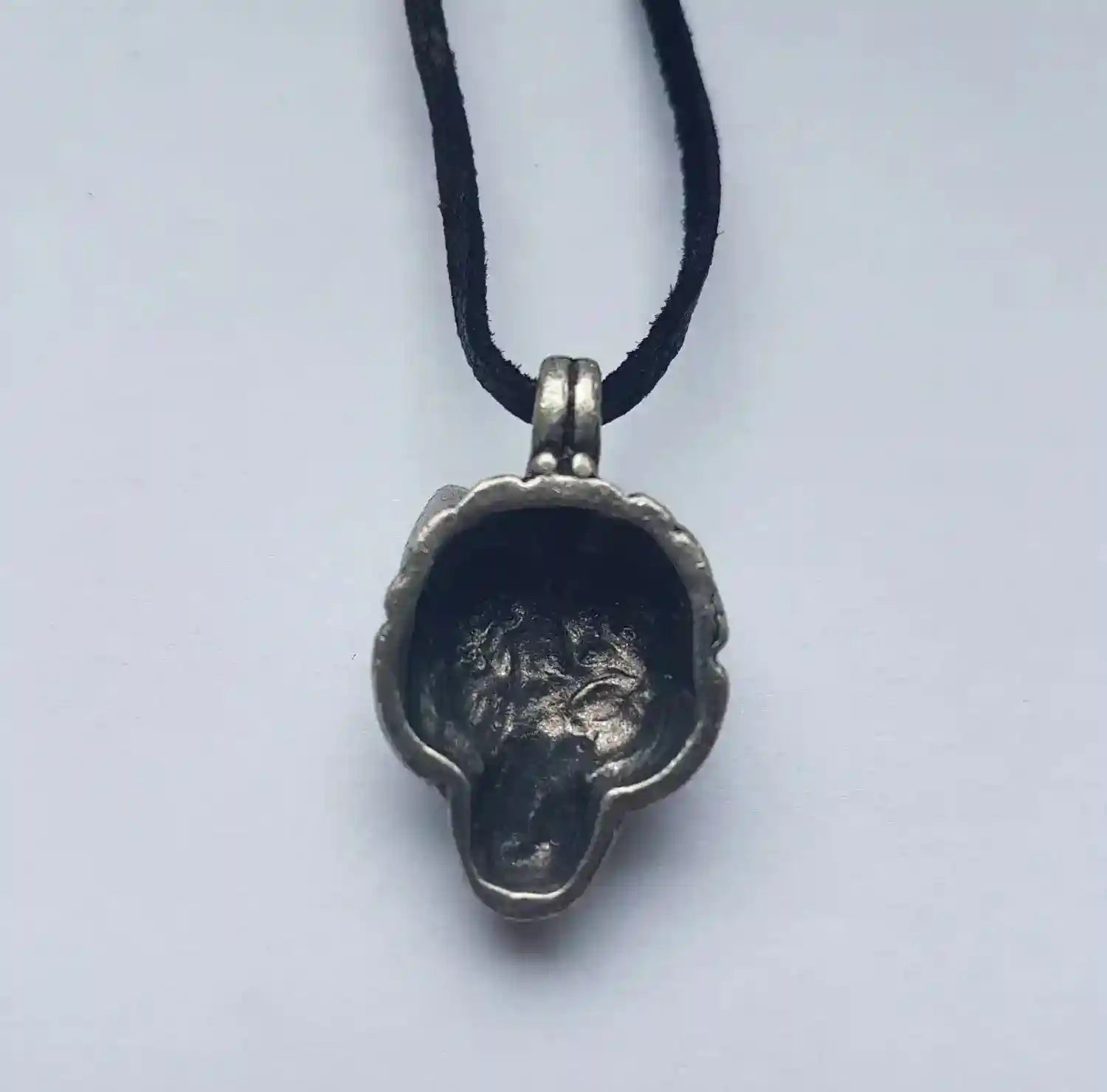 Wikingerwolf Fenrir Loki versilbert Zinn Schmuck Anhänger Vikings celt - Firma Holzenplotz - Silberketten-Goldketten.de 