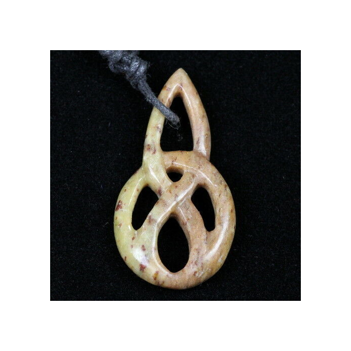 Keltischer Knoten Speckstein Anhänger handgemacht Schmuck handmade