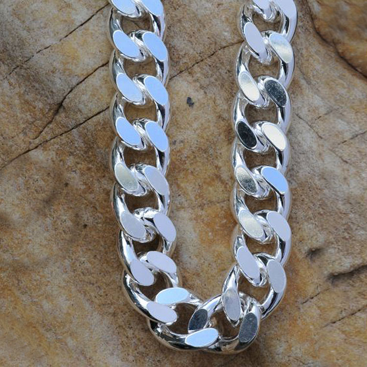 Panzerketten aus Silber
